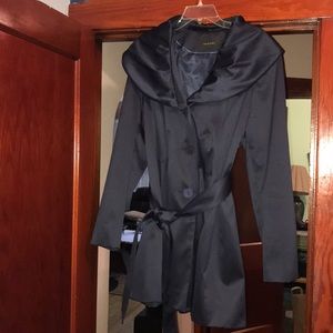 Tahari Navy mid length coat with oversized collar